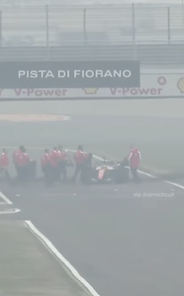 九游体育-窝法乙烷！法拉利新车SF-26涂装刚公布啊！